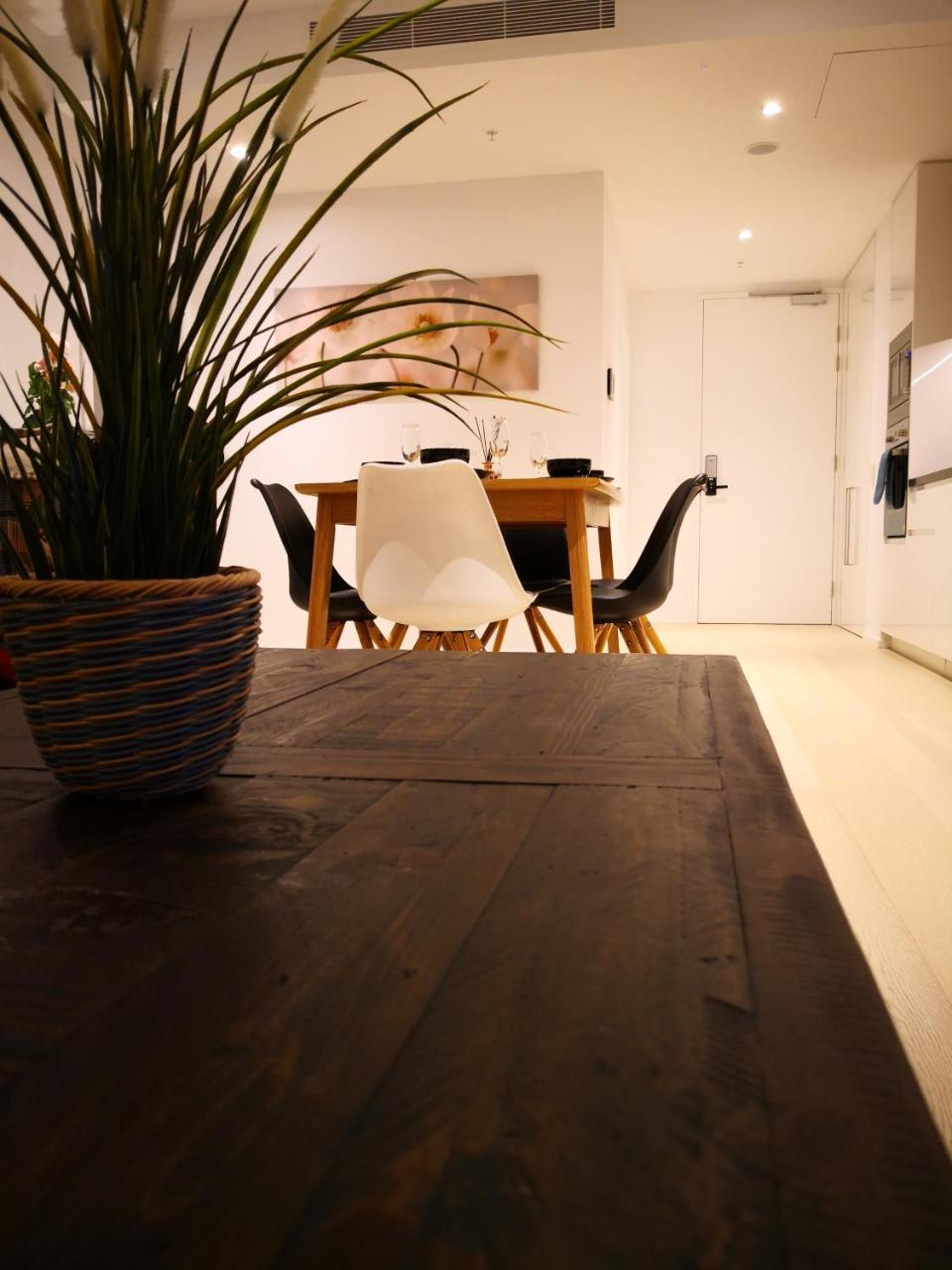 Apartment Mascot Central Private Inner Syd Cbd